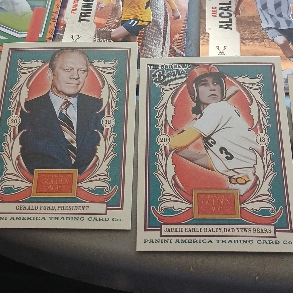 Assorted Sports Trading Cards Collection - Picture 5 of 12